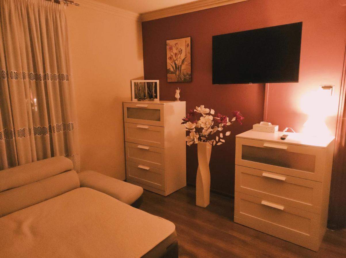 Matyas Apartman タタ エクステリア 写真